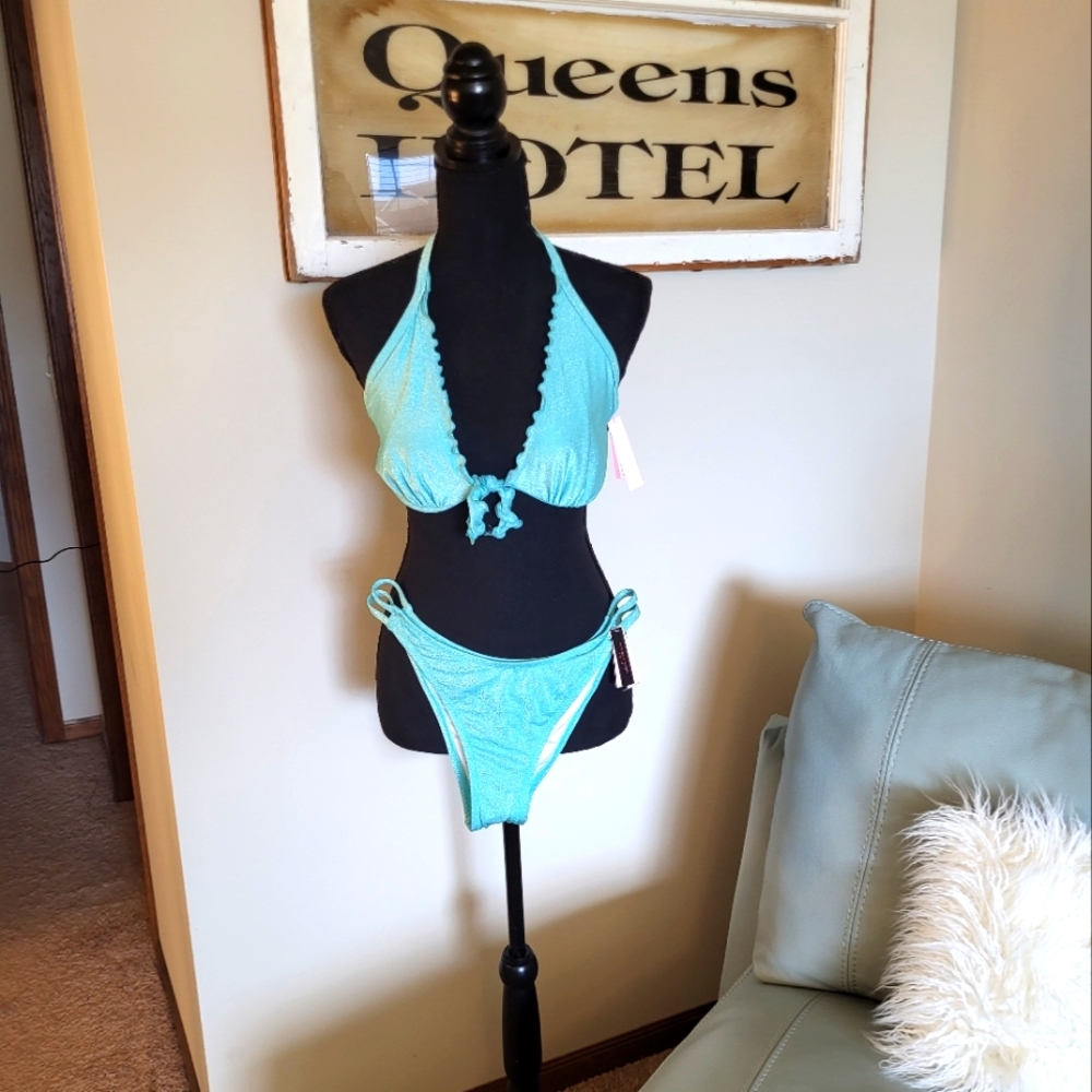 NWT Victoria's Secret PINK Bikini Top 34DD